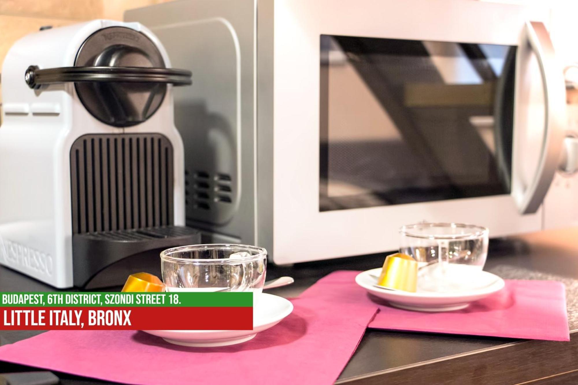 Little Italy Bronx Apartment Βουδαπέστη Εξωτερικό φωτογραφία